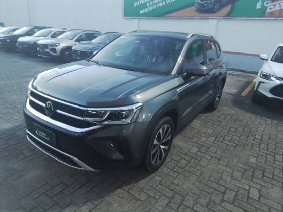 VOLKSWAGEN TAOS 1.4 250 TSI TOTAL FLEX HIGHLINE AUTOMÁTICO